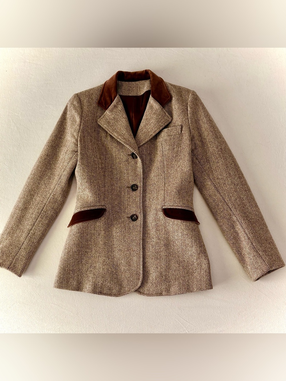 Stunning Herringbone Equestrian style Preppy Wool Velvet size Small Fitted Brown